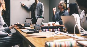 people-having-business-meeting